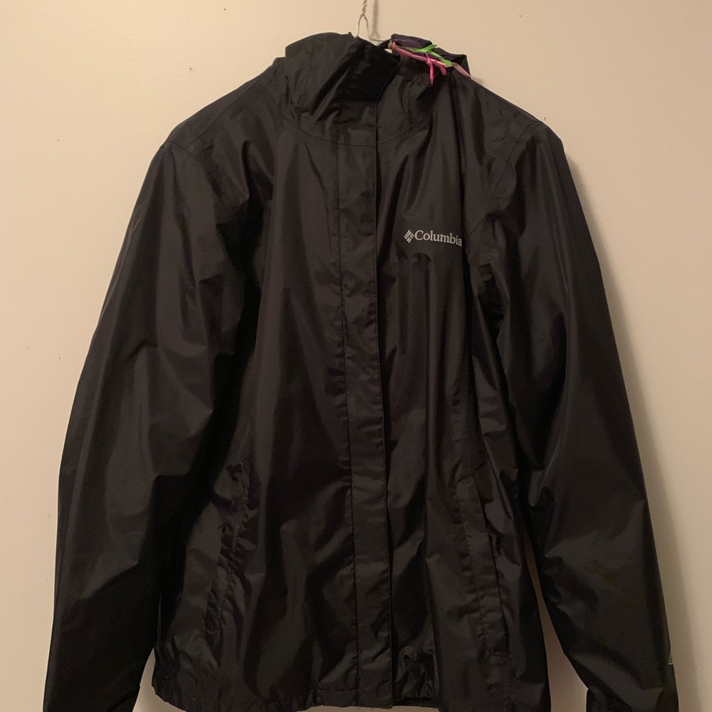 Women’s Columbia rain jacket